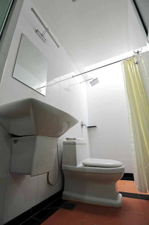 Kb50 Guesthouse Kuantan Oda fotoğraf